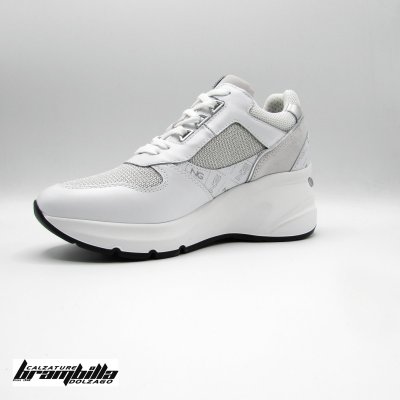 SNEAKER NG