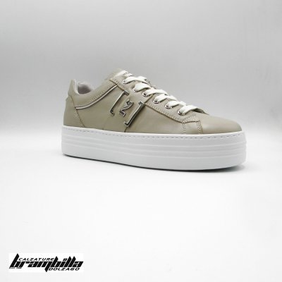 SNEAKER NG