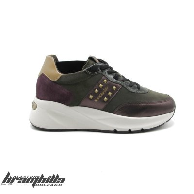 SNEAKER NG