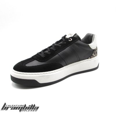 SNEAKER NG